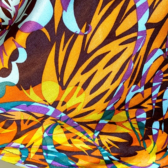 YERA SILKY SKIRT SIZE40/10 - Picture 4 of 4